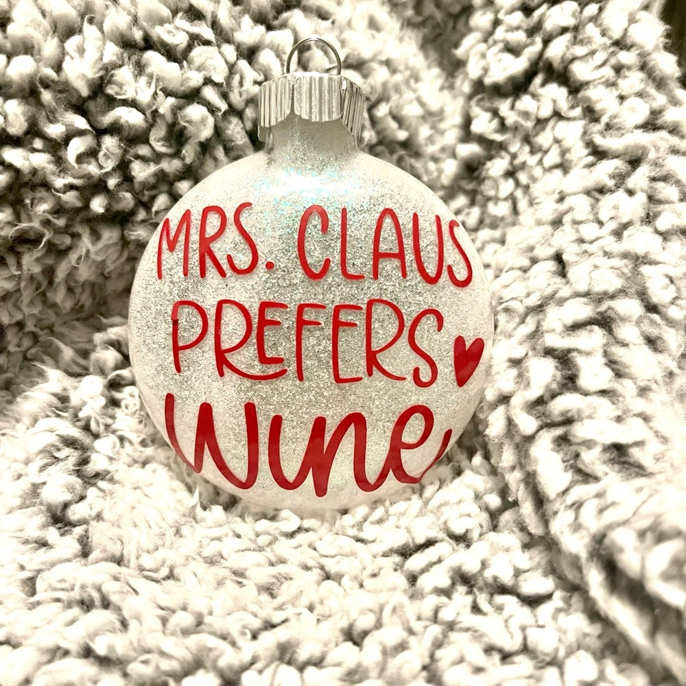 Customer Glitter Mrs Claus Ornament